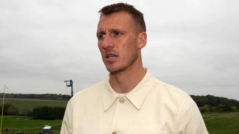 Newcastle's Carabao Cup Reign Ends in Semi-Final Loss