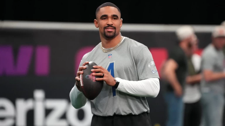 Jalen Hurts' Leadership Questioned Amid Eagles' Struggles