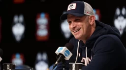 UConn vs Illinois: Analyzing Their Epic Final Four Matchup