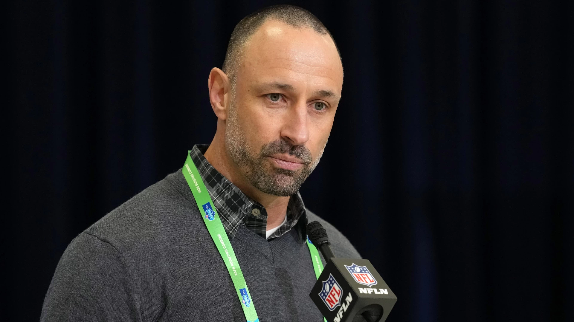 Jets and Dolphins Draft Strategy: Options & Challenges in 2026