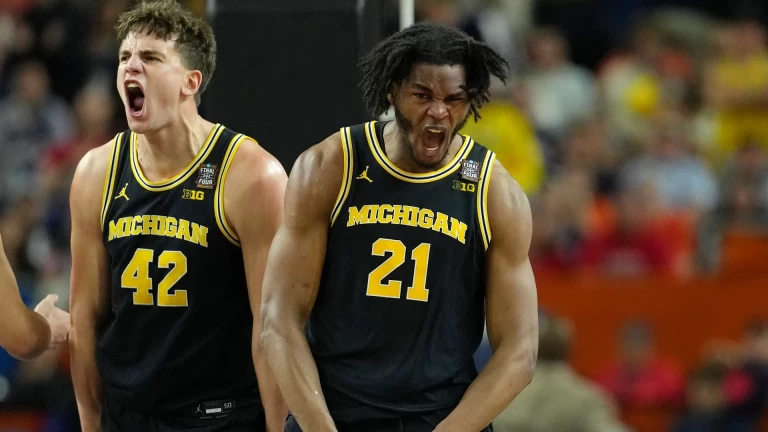 Michigan Favored vs. UConn in National Championship Game