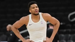 Giannis Antetokounmpo's Future Remains Uncertain in Milwaukee