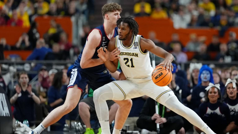 Big Ratings for Michigan vs .UConn Game Despite Late Start