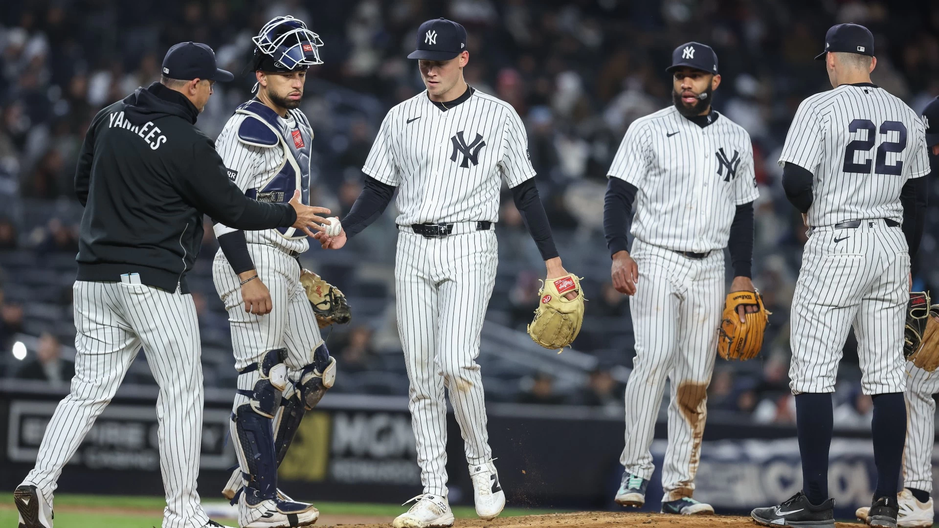 MLB Monday Preview: Yankees & Mets Look to End Losing Skids