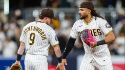 San Diego Padres Eye 7th Straight Win Against Mariners