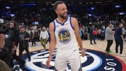 Warriors Dominate Clippers: Curry's Stellar Second Half Shines