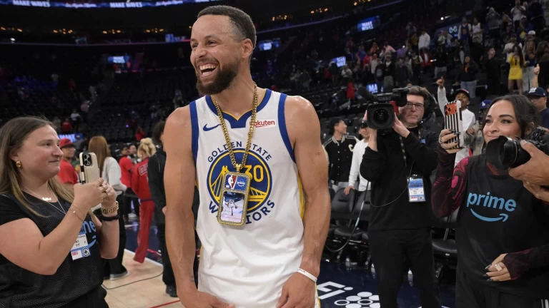 Steph Curry Shines Again: Game-Changing Performance vs. Clippers