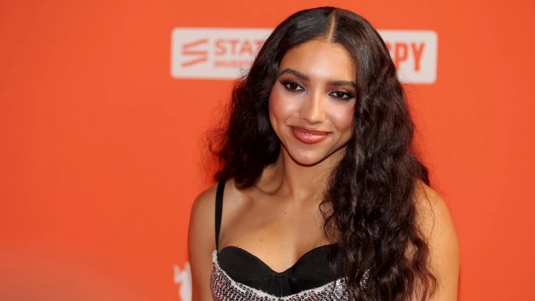 Handling Personal Dynamics Amid Professional Sports