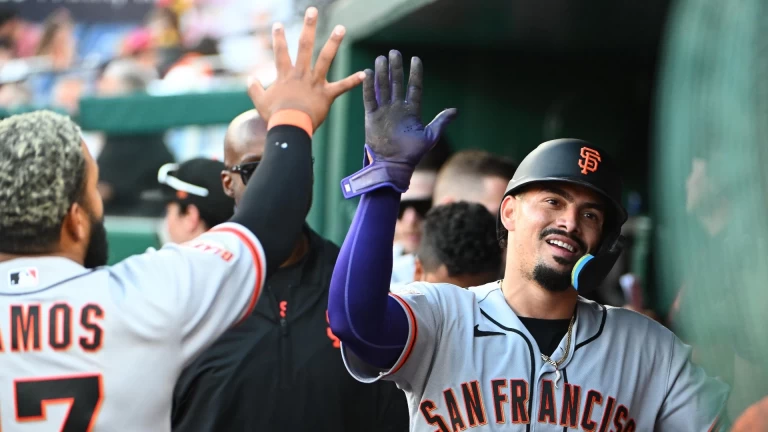 Giants' Performance Concerns: Clubhouse and Pitching Issues