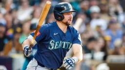 Cal Raleigh, Mariners Off to Slow Start: Concern or Rough Patch?