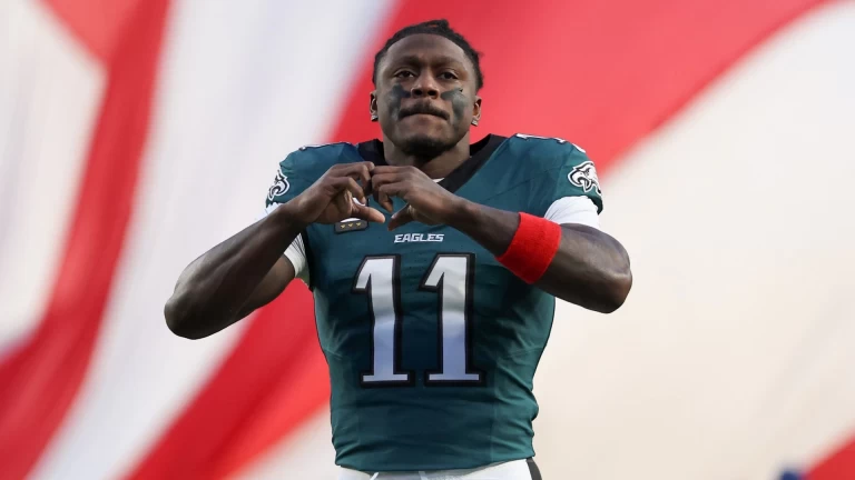 A.J. Brown Trade to Patriots Looks LIkely: NFL Draft Implications