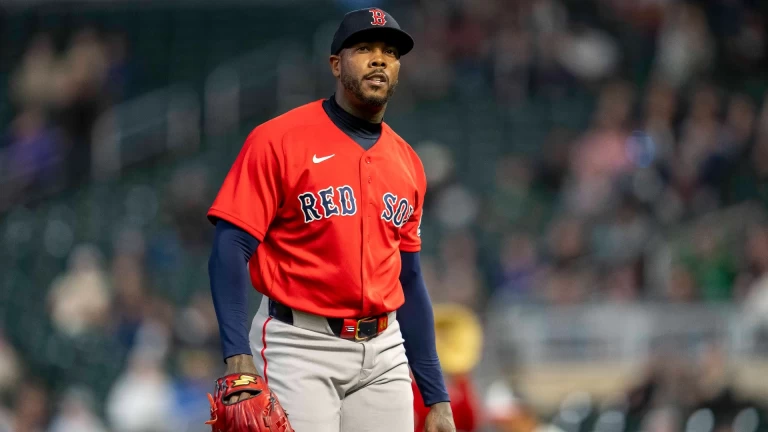 Yankees vs. Red Sox: Betting Insights for Today's Showdown! Latest Video Thumbnail