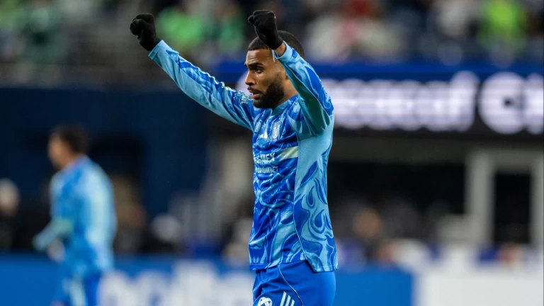 Liga MX Playoff Race Heats Up: Which Clubs Will Qualify?