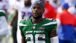 Le'Veon Bell Calls Adam Gase the Worst Coach Ever in Interview