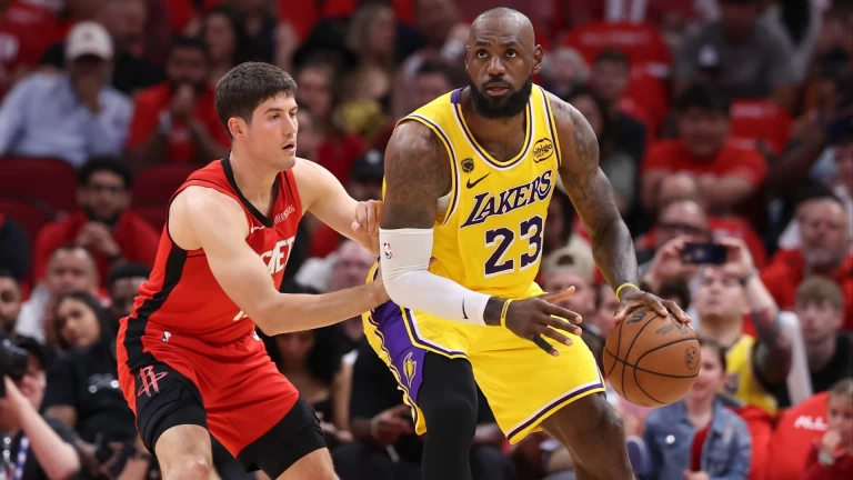 Lakers' Clutch Struggles: Can LeBron Save the Series?