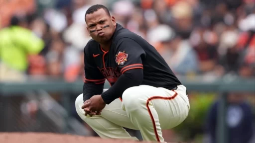Giants' Struggles: Managerial Changes and Offensive Woes in MLB Latest Video Thumbnail