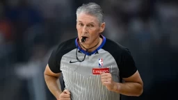 Rick Barry Talks How NBA Officiating Is Different in the Playoffs