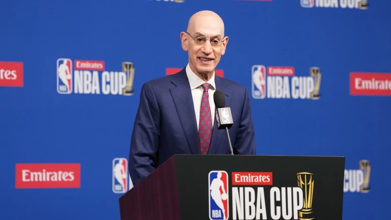 Rick Barry Gives Critique of Adam Silver's Tenure as Commissioner