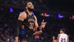 Knicks Edge 76ers 108-102 in Thrilling NBA Playoff Showdown