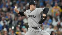 Who Can Win the MLB ERA Leader According to Prediction Markets?