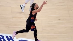 Knicks Dominate Cavs: NBA Playoff Analysis and Highlights