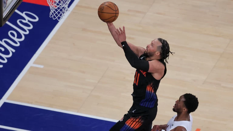 Knicks' Stellar Season: A Surprise Boost from Legends