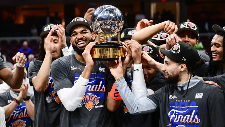Knicks Sweep Cavaliers: 11 Straight Wins Sends New York to Finals