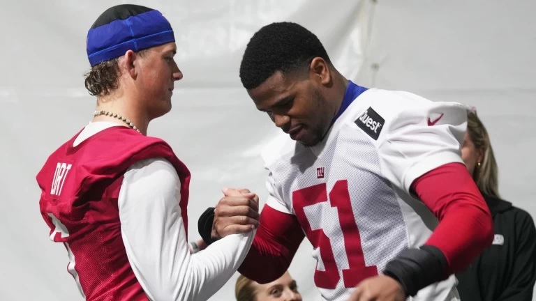 NY Giants' Handling of Dart and Carter's Public Spat