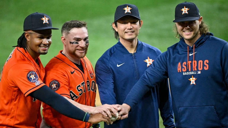 Astros Pull Off Combined No-Hitter in Win vs. Rangers Latest Video Thumbnail