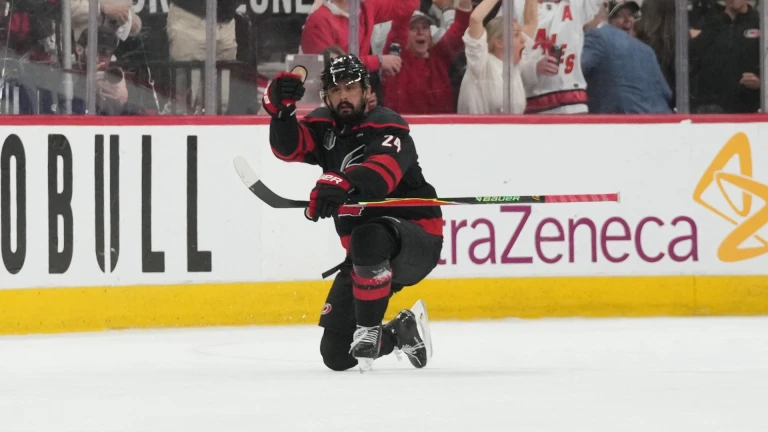 Hurricanes Tie Series 1-1 With Golden Knights: NHL Recap