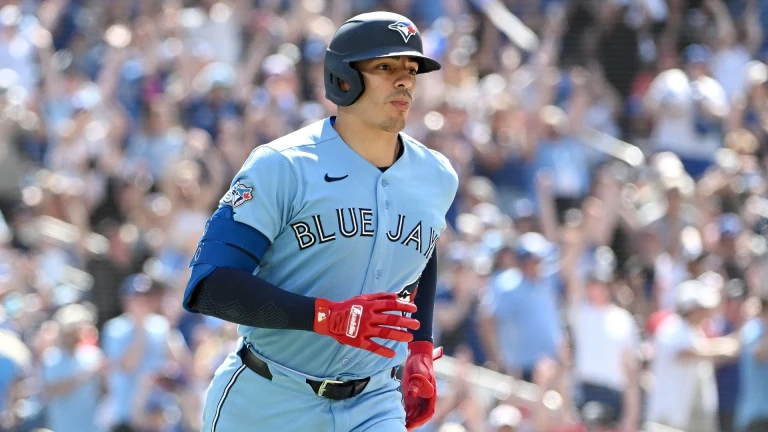 Phillies vs. Blue Jays: Key Pitching Matchup & Betting Insights