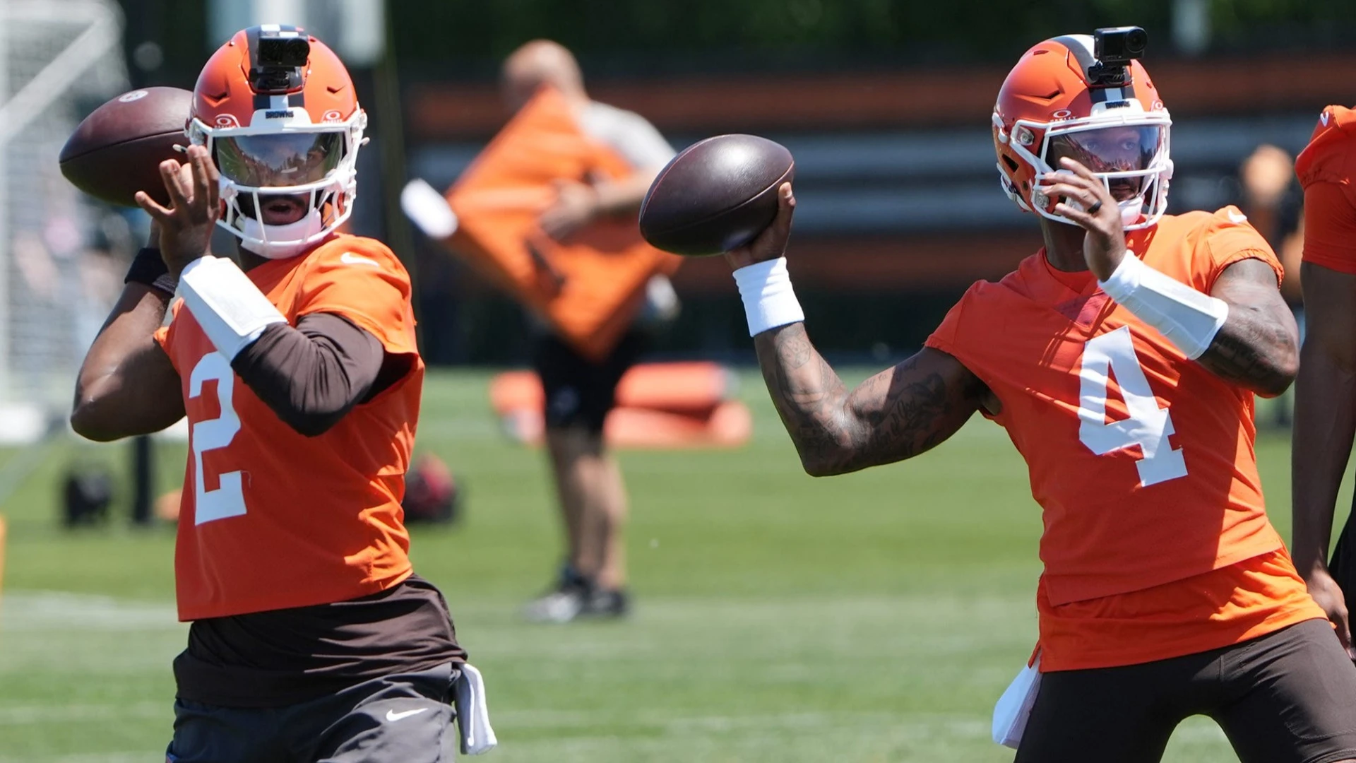 Cleveland Browns Quarterback Controversy: Who Will Start?