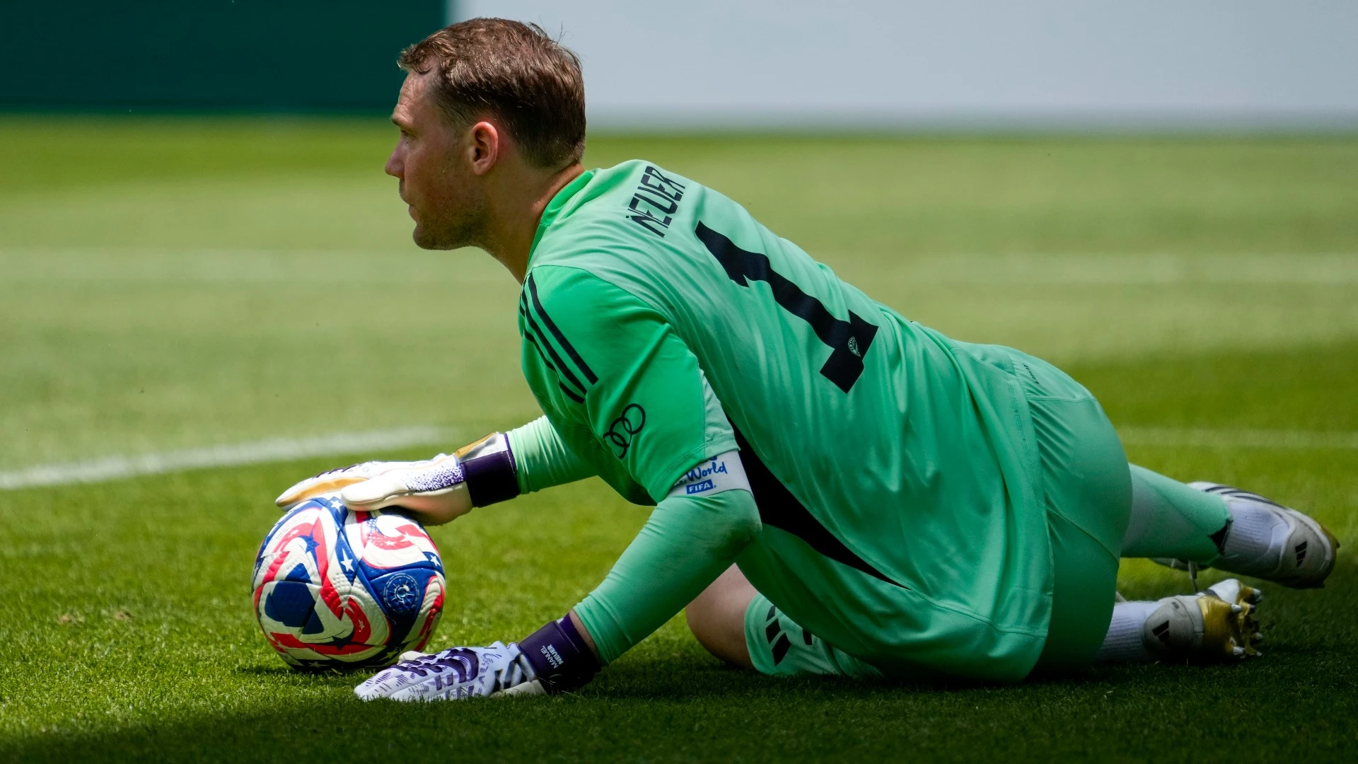 Manuel Neuer: Redefining Goalkeeping & World Cup Success
