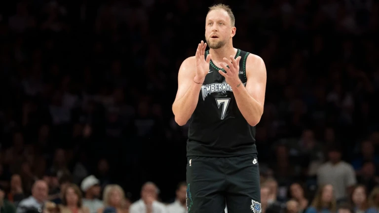 Joe Ingles Returns to NBL with Melbourne United's Squad