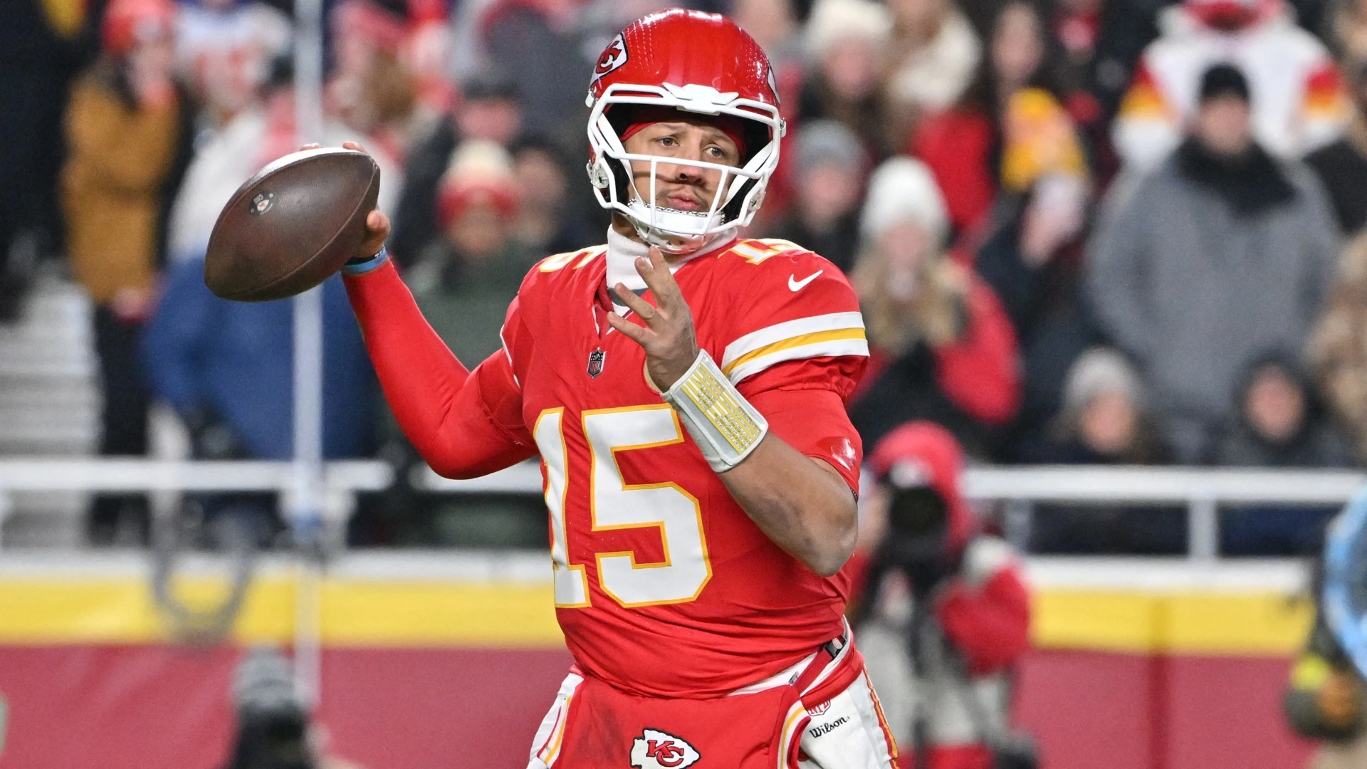 Patrick Mahomes Signs Historic $529M Deal with Chiefs