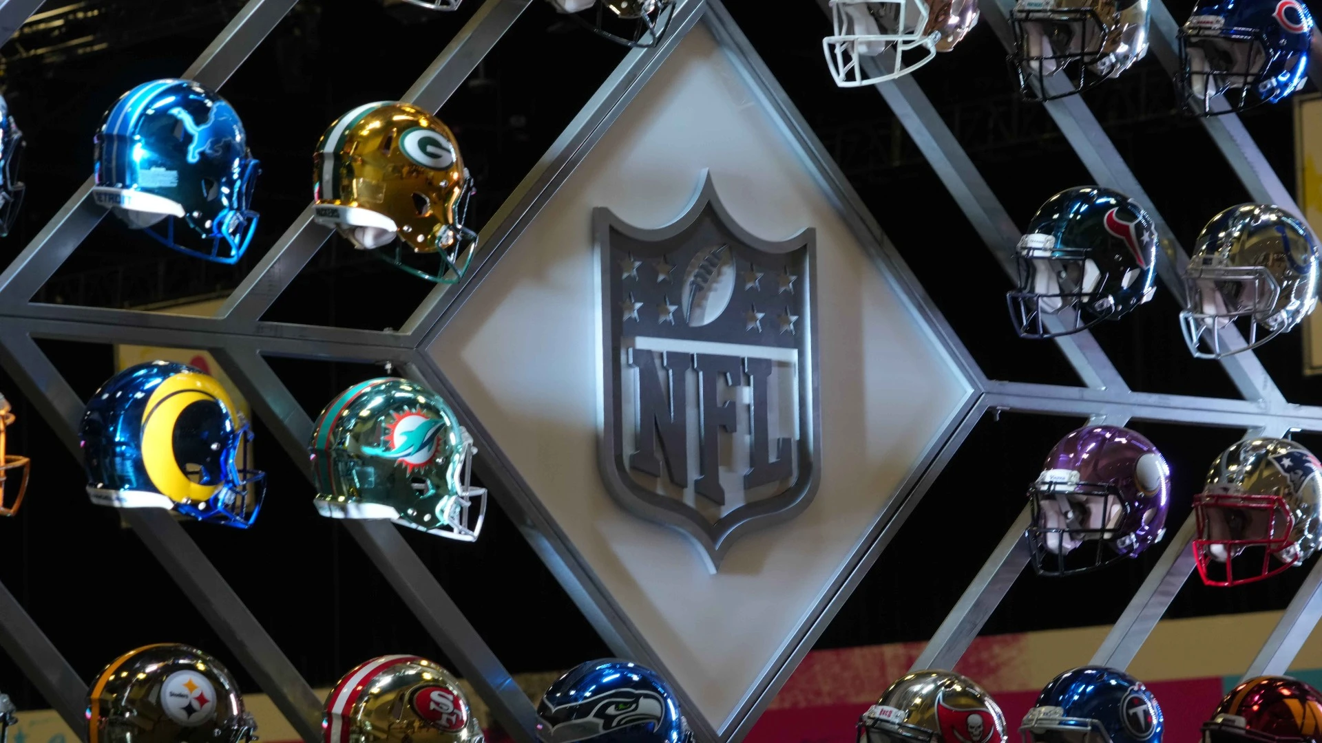 NFL's Future Challenges: Gambling and Player Issues