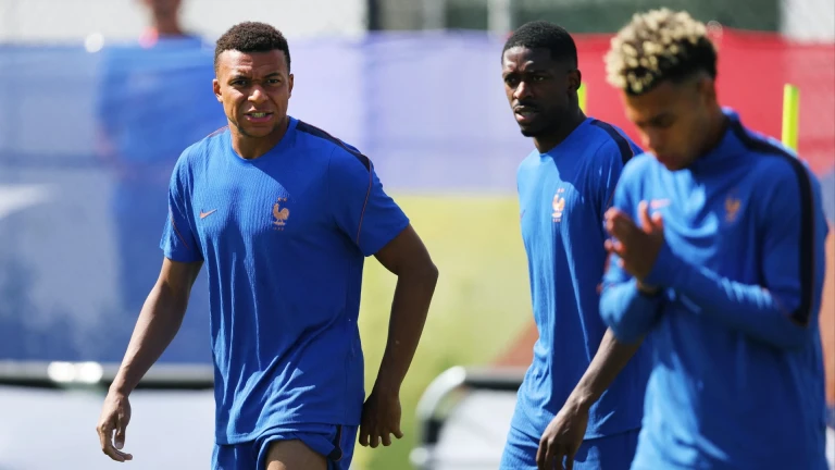 Tuesday Group Stages: World Cup Match Preview & Odds