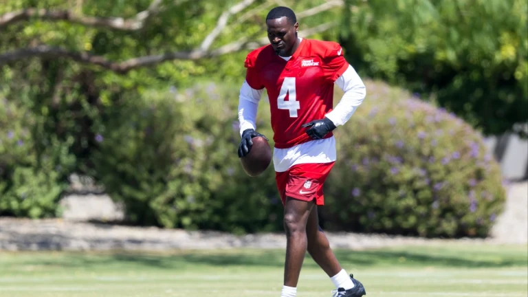 Analyzing Favorites for NFL Offensive Rookie of the Year