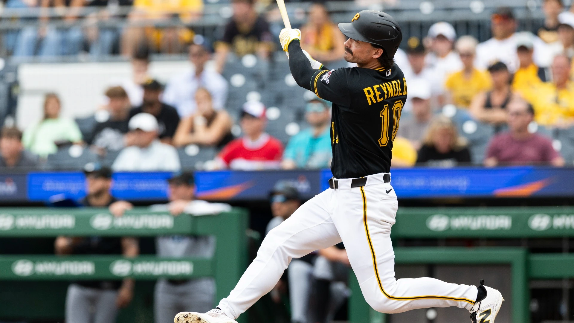 Bryan Reynolds' Stellar 2026 Season with Pittsburgh Pirates