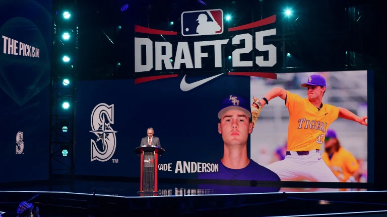 Kade Anderson's Dominating Pitching Streak in the Minors