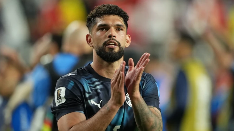 FIFA's Beanie Rule: Controversy in World Cup Conduct