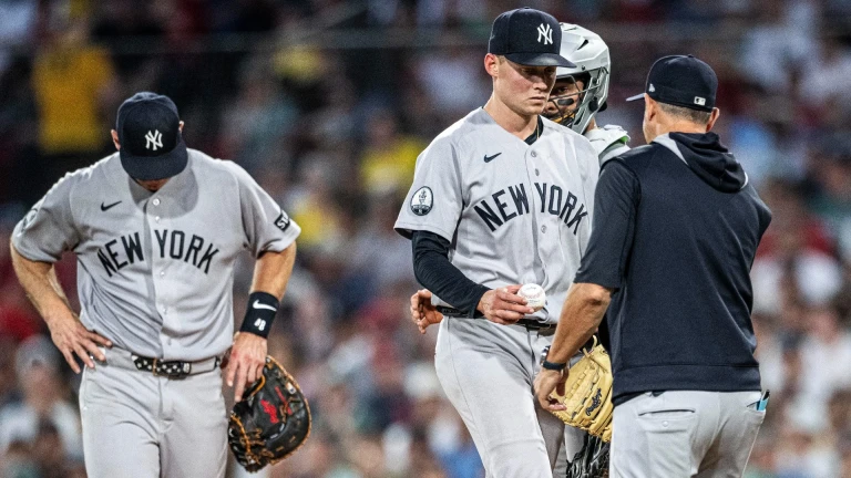 Analyzing the American League: Yankees and Mariners Lead