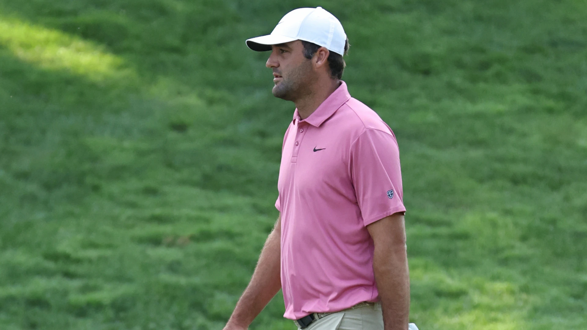 Scottie Scheffler: Golf's Next Legend? Insights & Comparisons