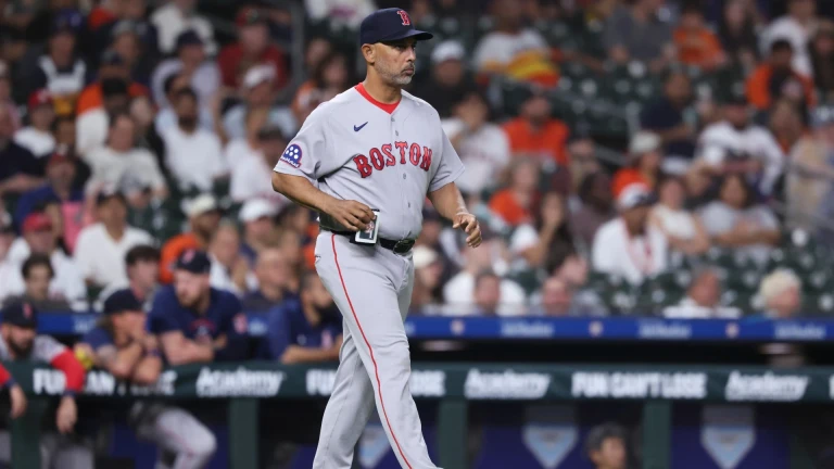 MLB Managerial Changes: Who Will Lead the Mets and Phillies?