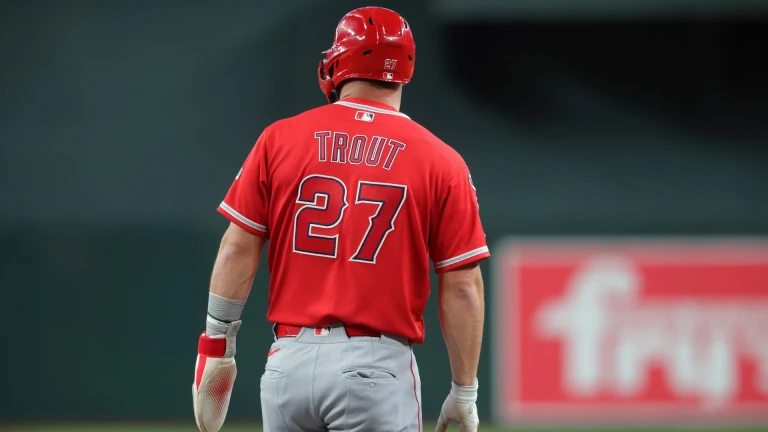 Mike Trout Returns to Angels Lineup Against Rangers