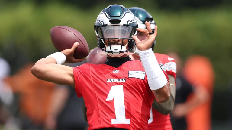 Warren Moon on Jalen Hurts' Impact as a Winning NFL Quarterback