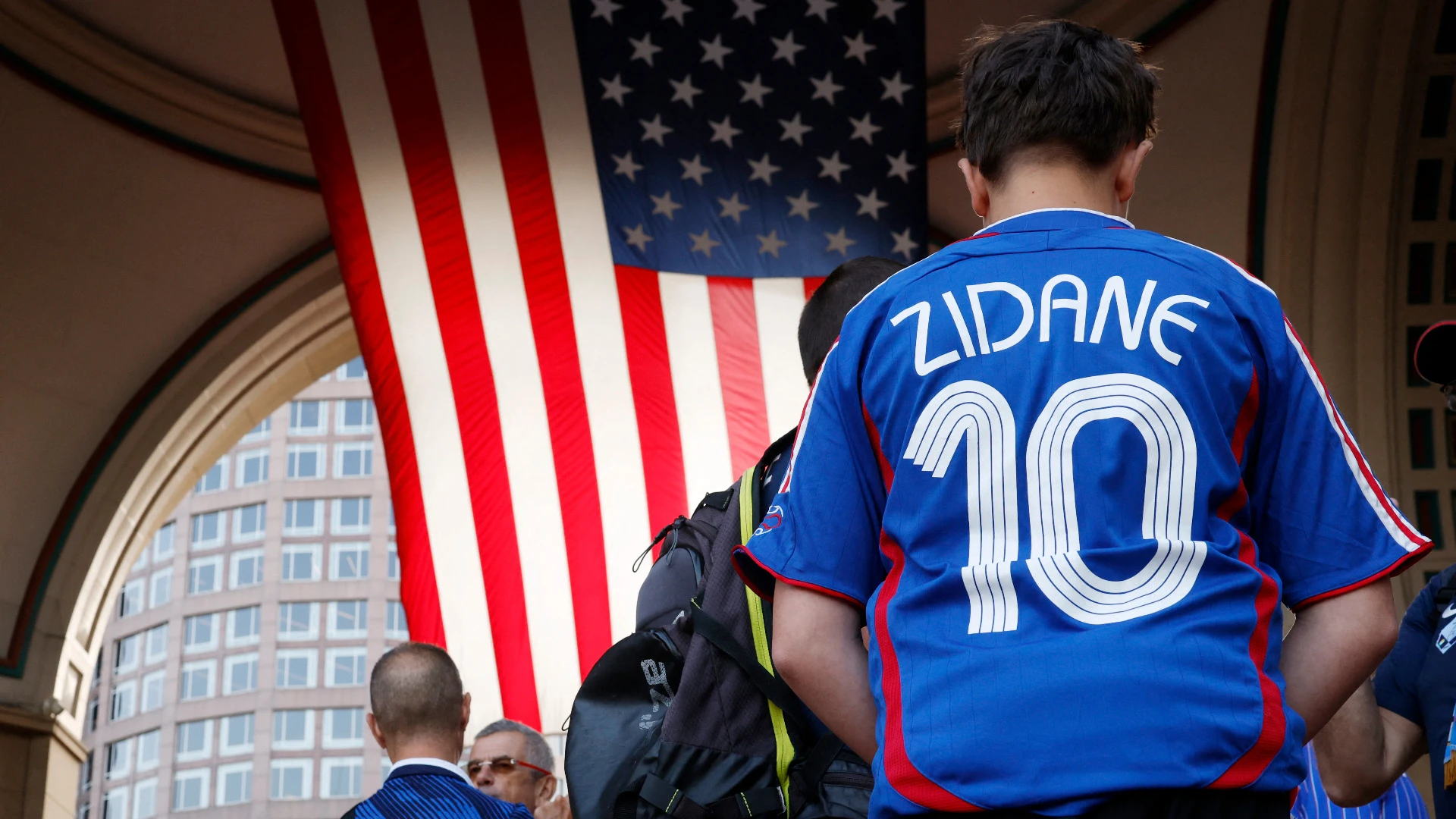 France Soccer Team Faces Pressure Ahead of 1998 World Cup