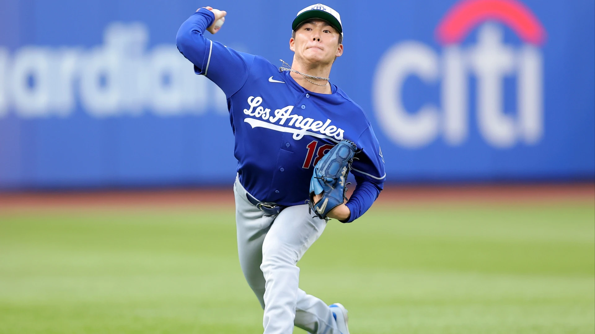 NL Futures: Cy Young Race Heats Up as Players Shine Brightly