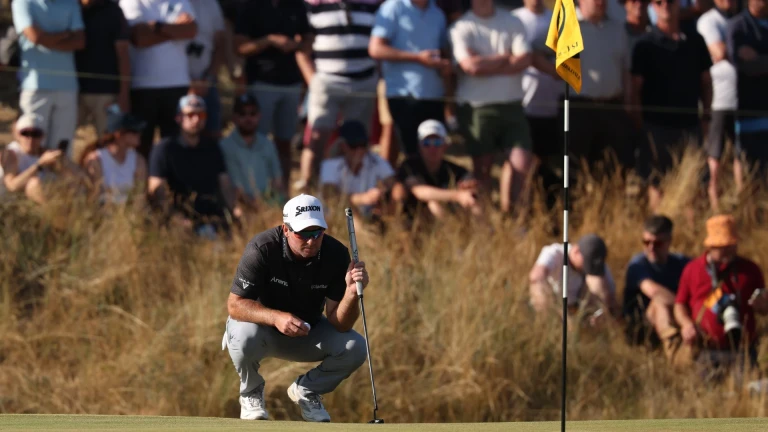 Open Triumph: Ryan Fox's Emotional 18th Hole Experience