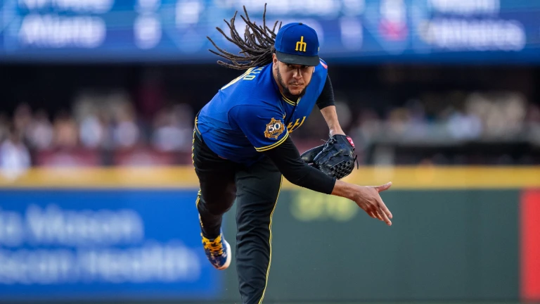 White Sox Acquire Luis Castillo: Analyzing the Trade Impact